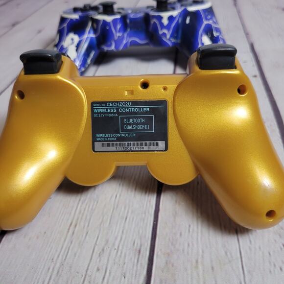 PlayStation 3 Controllers Aftermarket Wireless UNTESTED - Picture 4 of 7